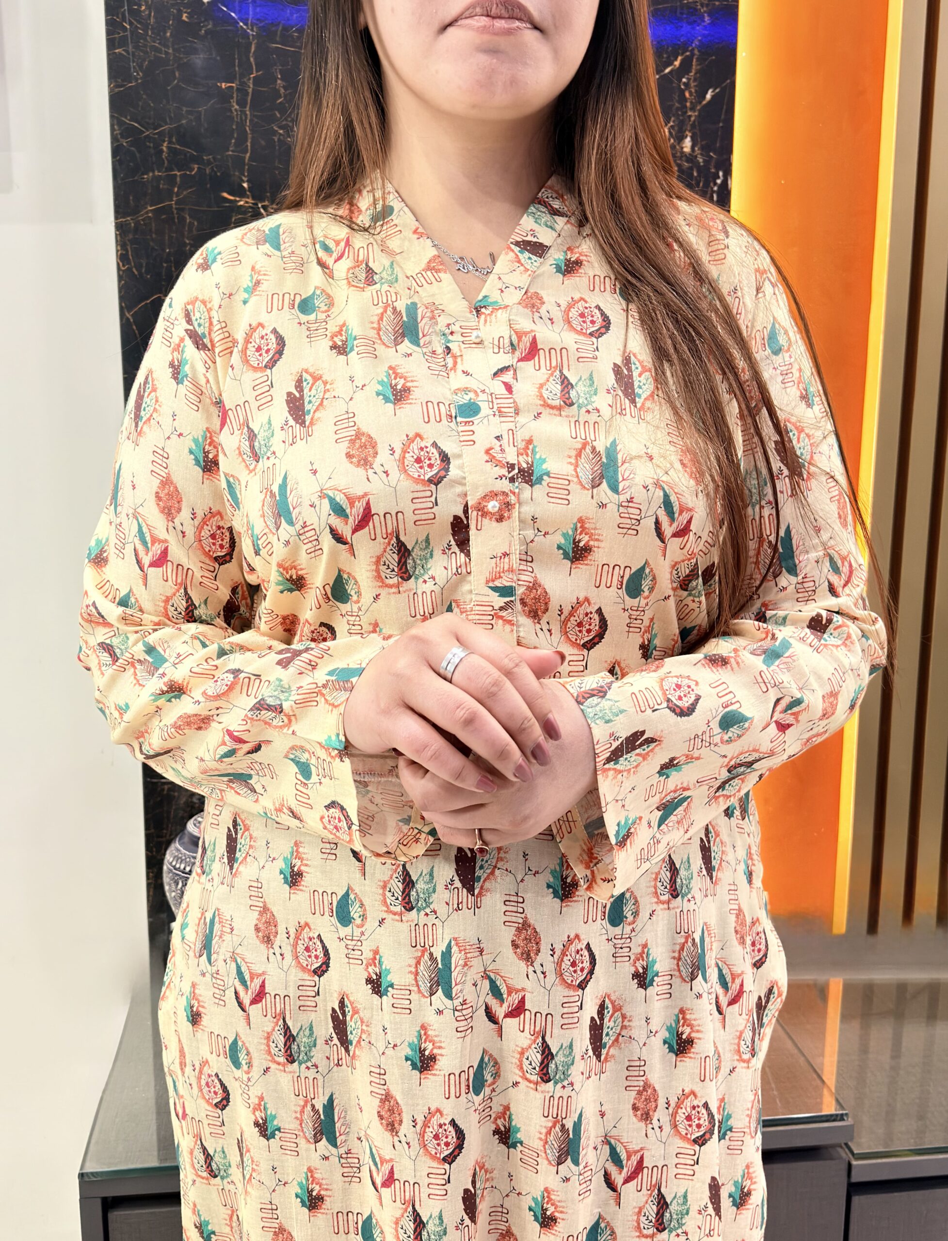 Ivory Leaf Grace Printed Kurti - Image 3