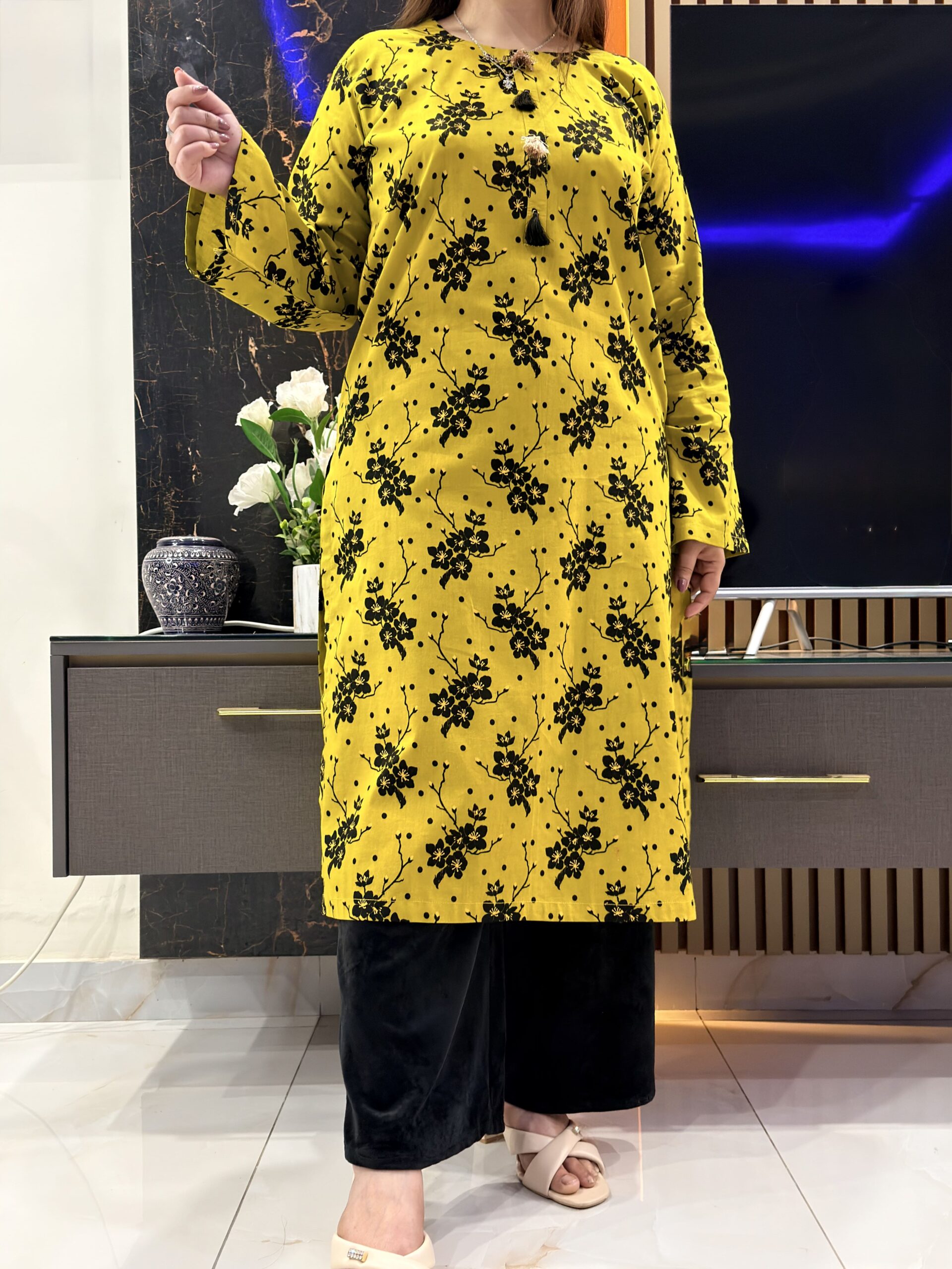 Sunbloom Noir Printed Kurti - Image 5