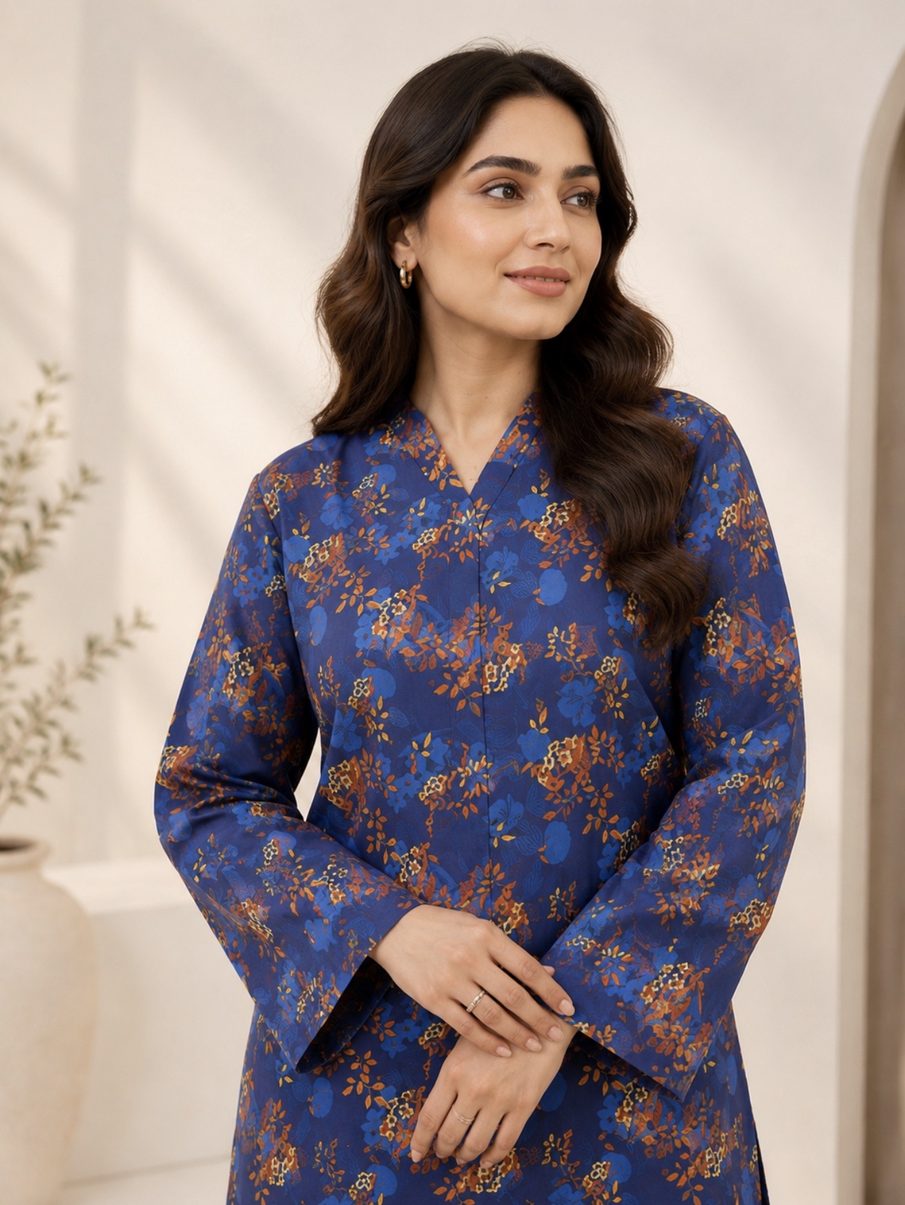 Midnight Bloom Printed Kurti - Navy Blue - Image 2