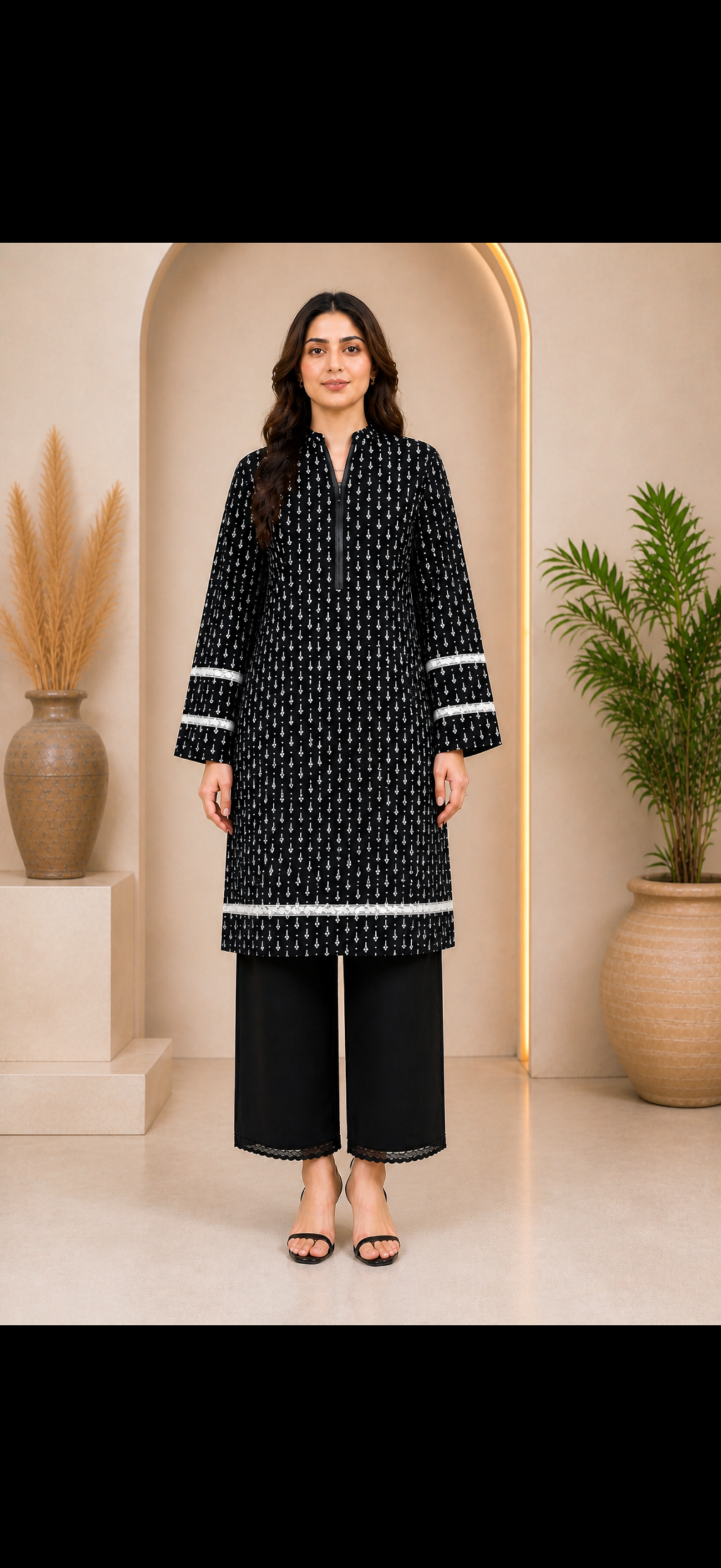 Midnight Motif Elegance Kurti - Image 4