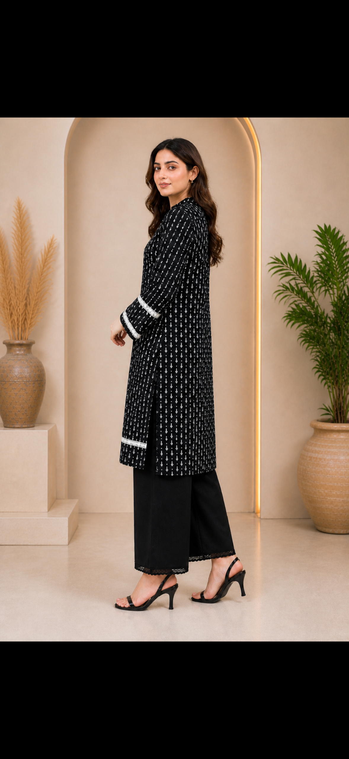 Midnight Motif Elegance Kurti - Image 3