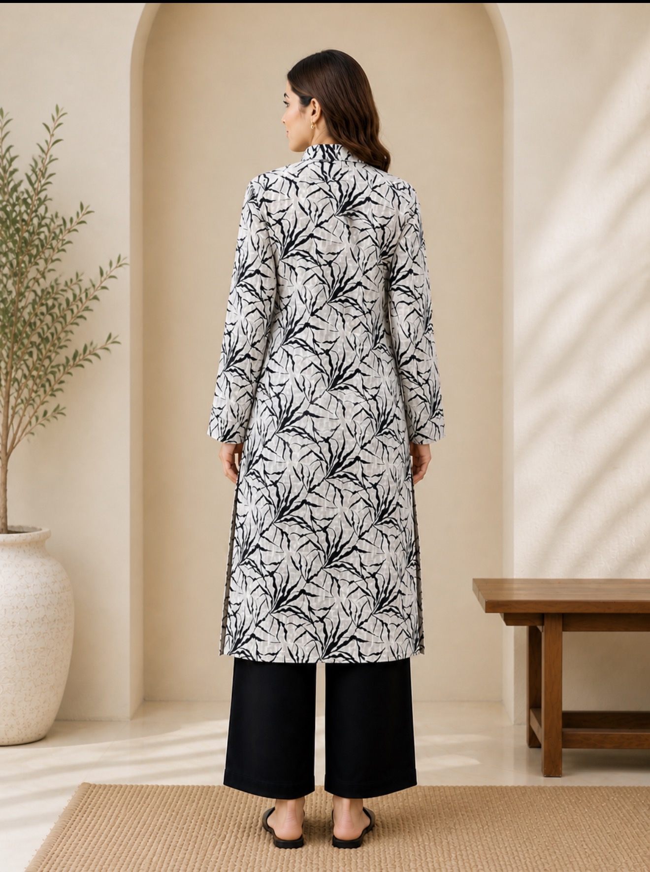 Noir Leaf Elegance Kurti - Image 4