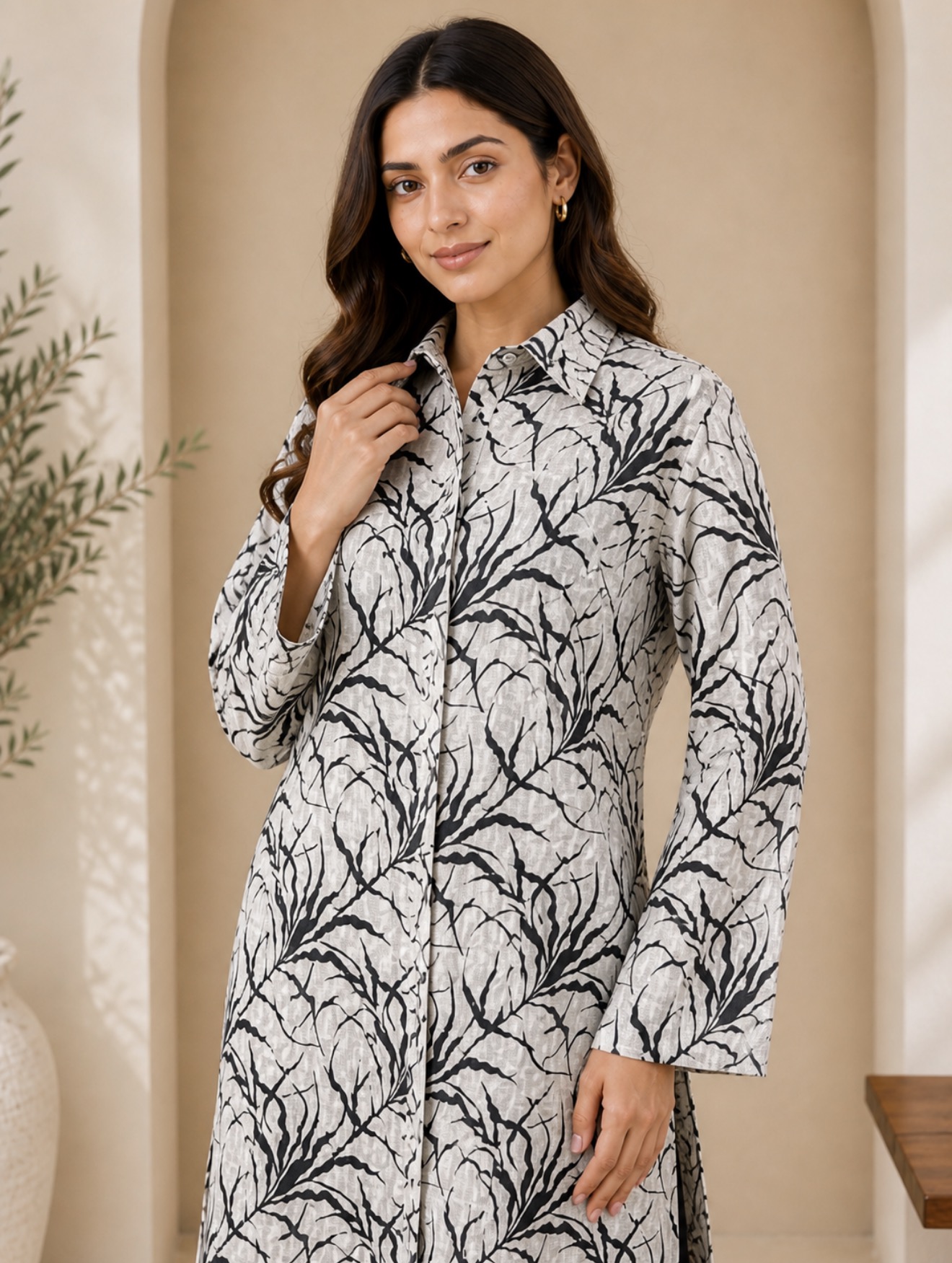 Noir Leaf Elegance Kurti Leaf Print - Image 2